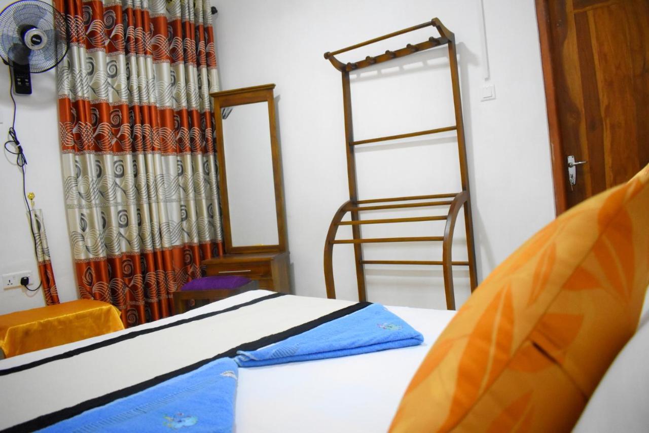 Kaushika Resort Anurâdhapura Extérieur photo